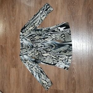 (10) Bianca Nygard Animal Print Reptile Leopard Zebra Feminine Y2K Retro Top